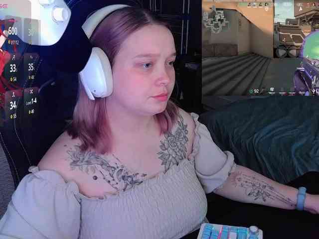 AlinaAdams webcam