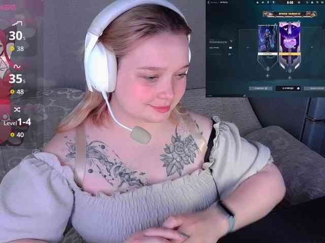 AlinaAdams webcam