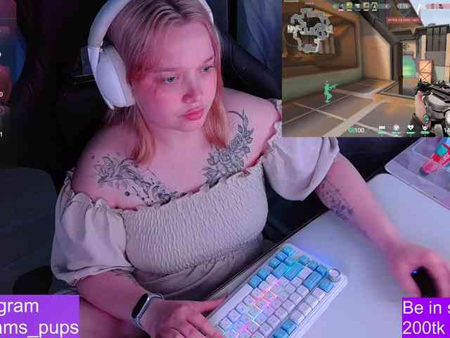 AlinaAdams Live Webcam on BongaCams