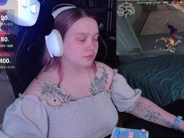 AlinaAdams webcam