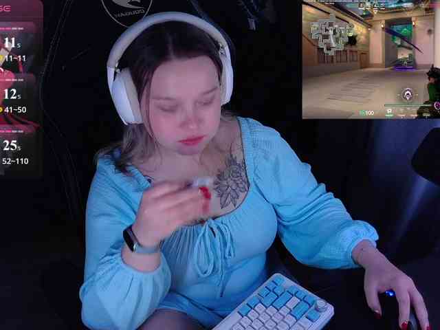 AlinaAdams webcam