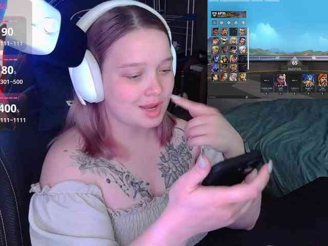AlinaAdams webcam