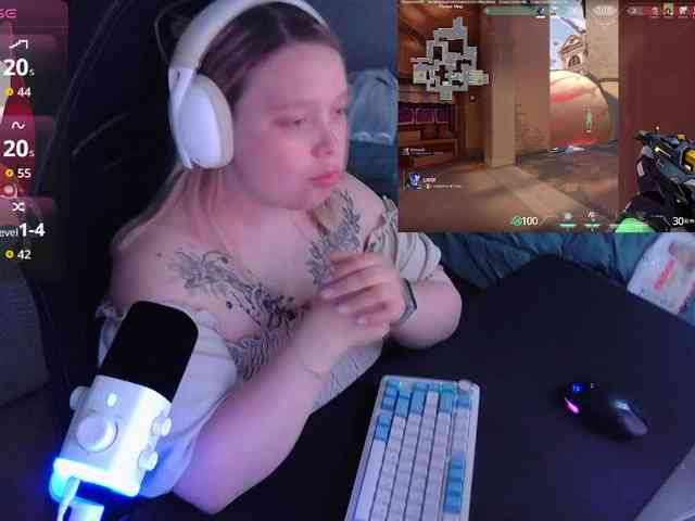 AlinaAdams webcam