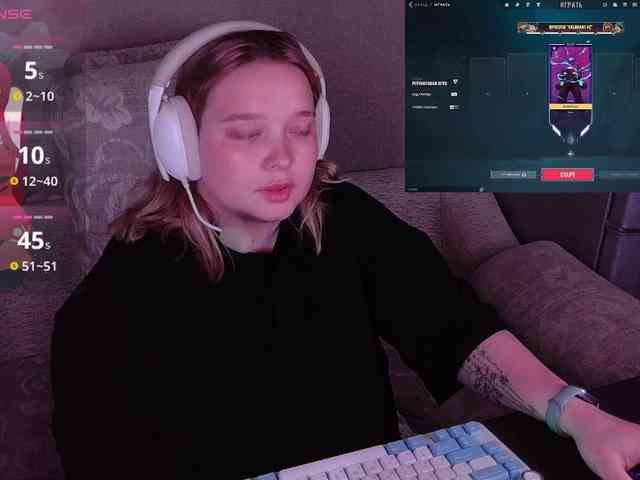 AlinaAdams webcam