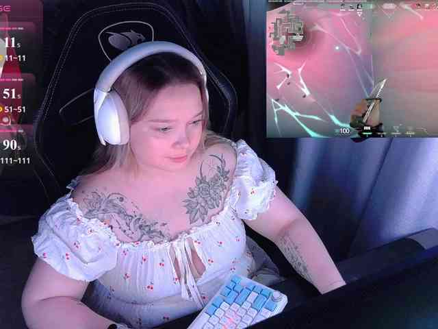 AlinaAdams webcam