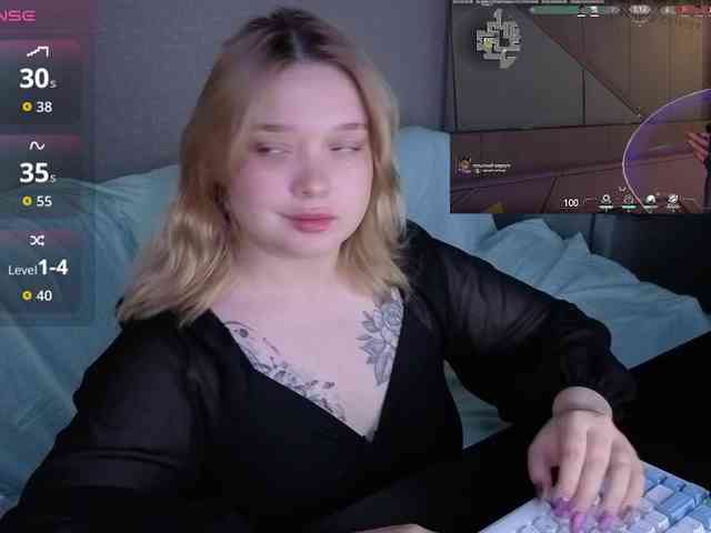 AlinaAdams webcam