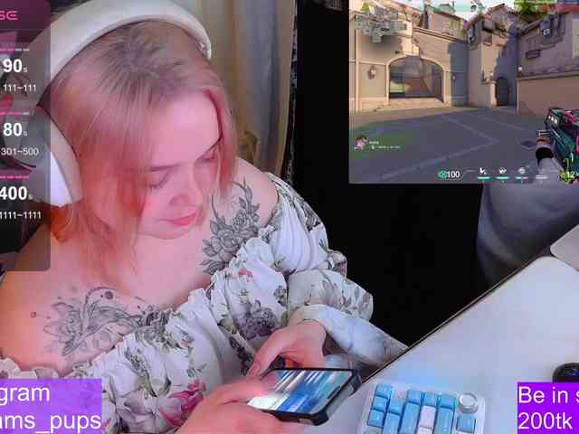 AlinaAdams webcam