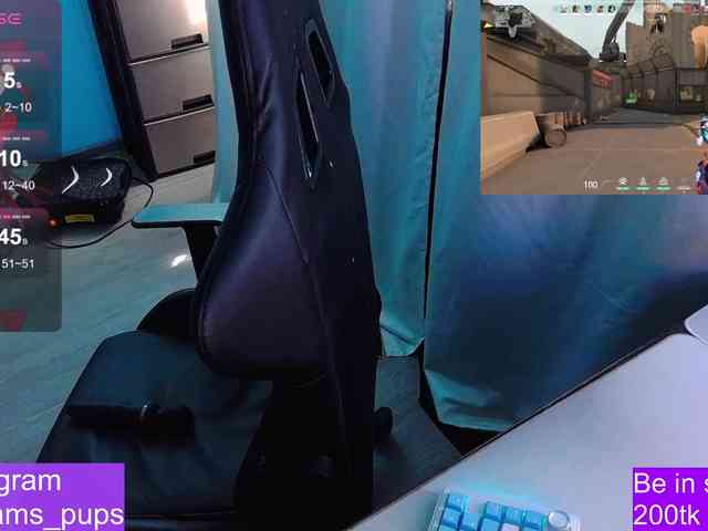 AlinaAdams webcam