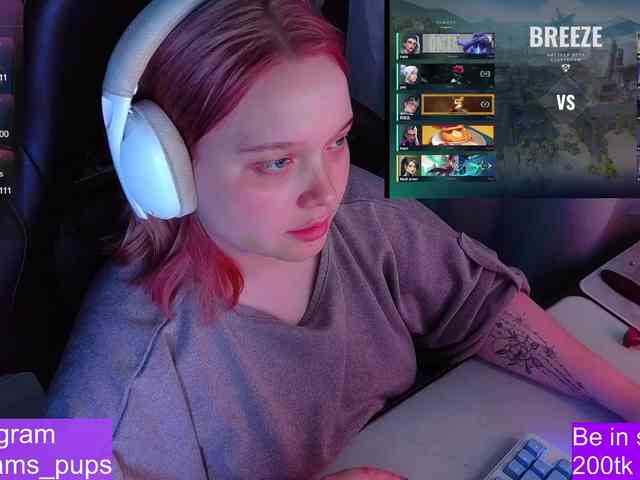 AlinaAdams webcam