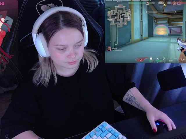 AlinaAdams webcam