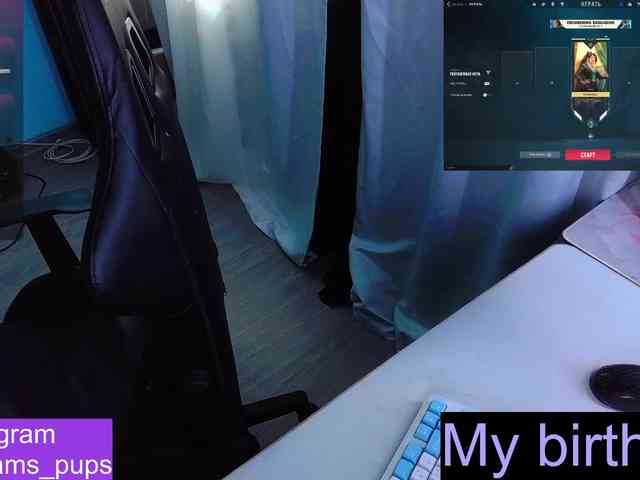 AlinaAdams webcam