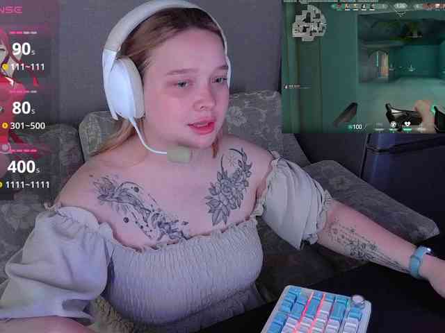AlinaAdams webcam