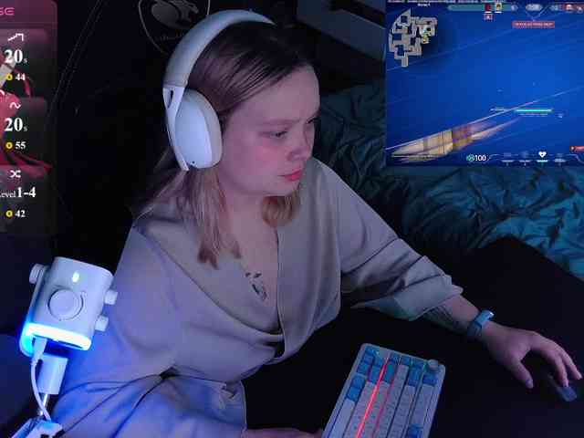 AlinaAdams webcam