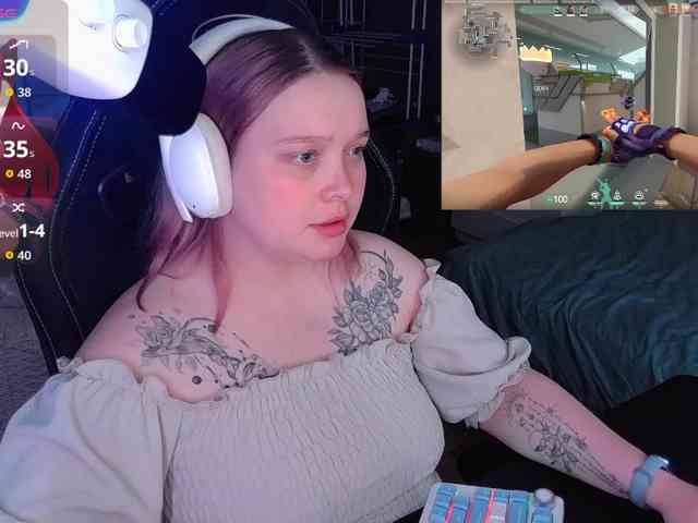 AlinaAdams webcam
