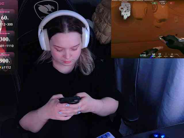 AlinaAdams webcam