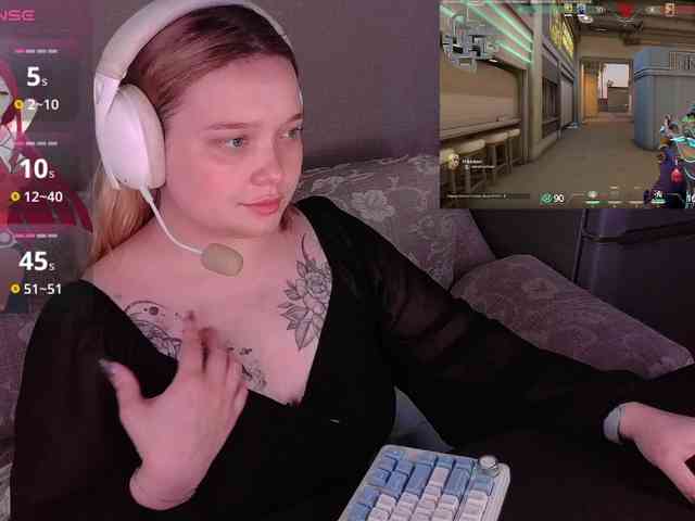 AlinaAdams webcam