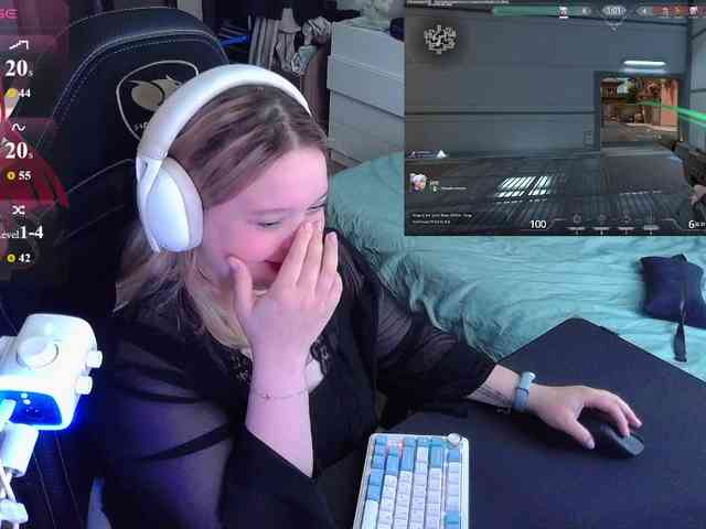 AlinaAdams webcam