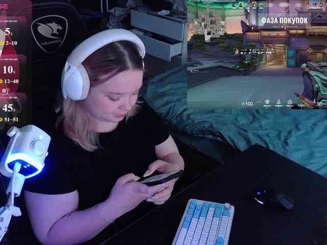 AlinaAdams webcam