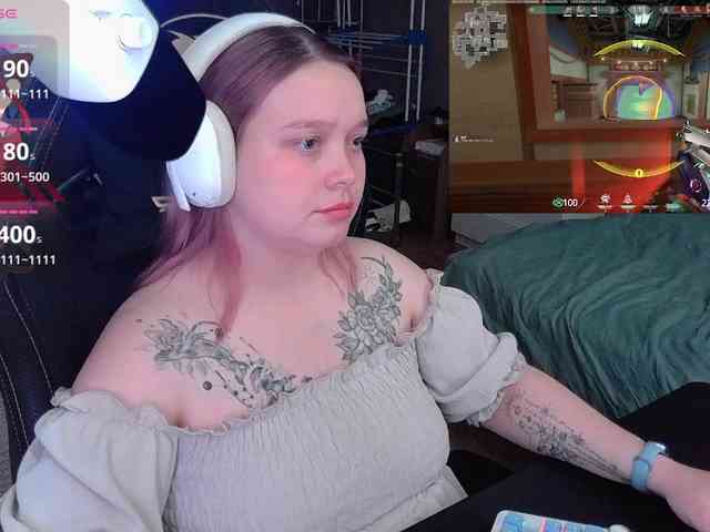 AlinaAdams webcam