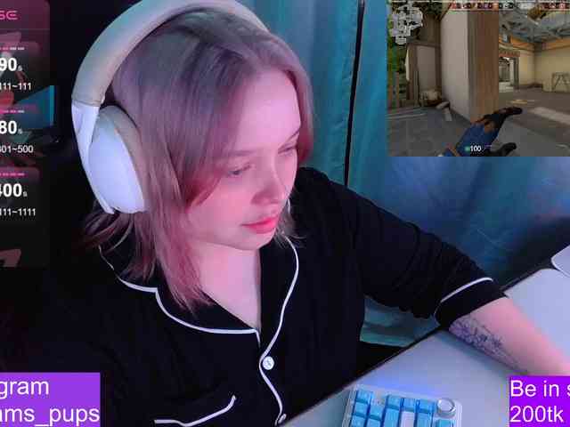AlinaAdams webcam