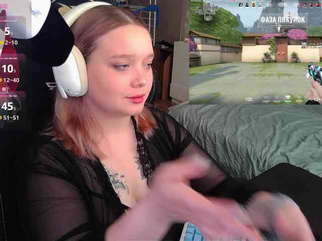 AlinaAdams webcam