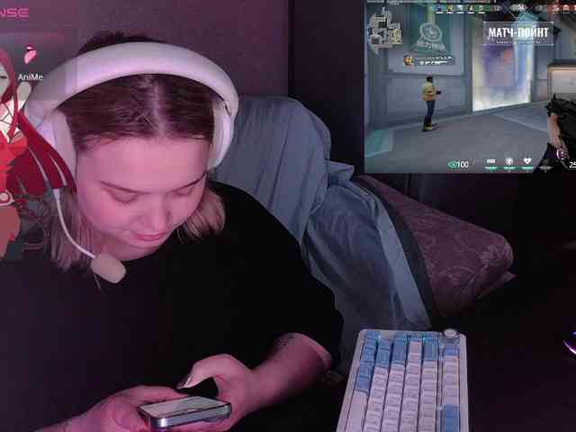 AlinaAdams webcam