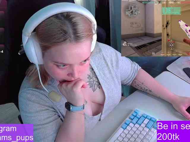 AlinaAdams webcam