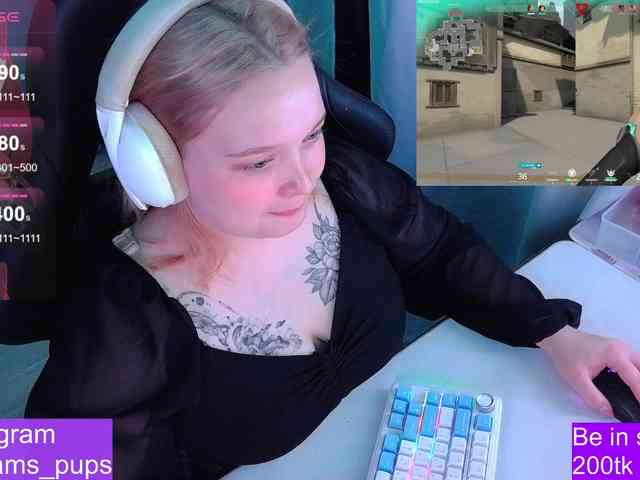 AlinaAdams webcam