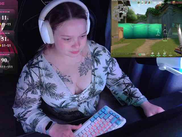 AlinaAdams webcam