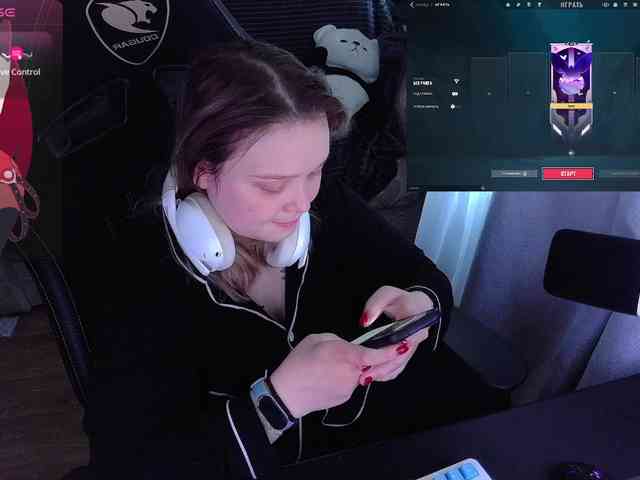 AlinaAdams webcam