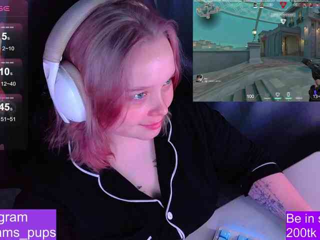 AlinaAdams webcam