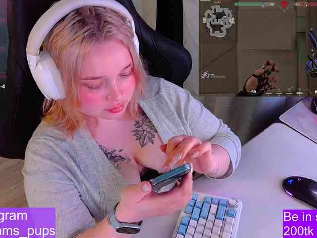 AlinaAdams webcam