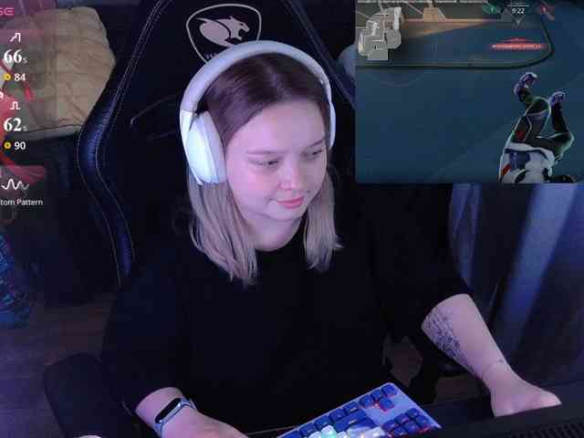 AlinaAdams webcam