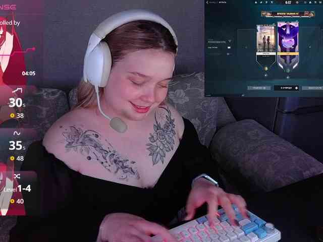 AlinaAdams webcam