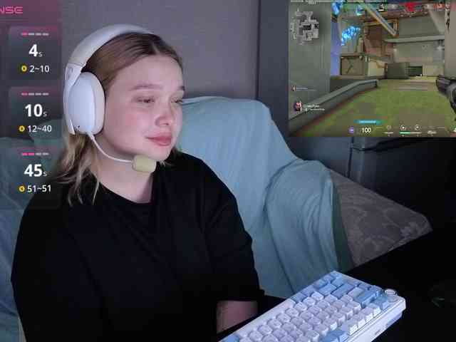 AlinaAdams webcam