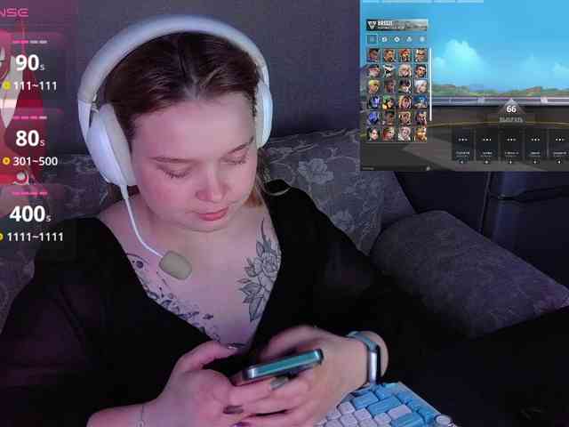 AlinaAdams webcam