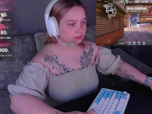 AlinaAdams webcam
