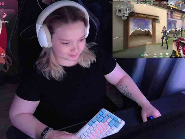 AlinaAdams webcam