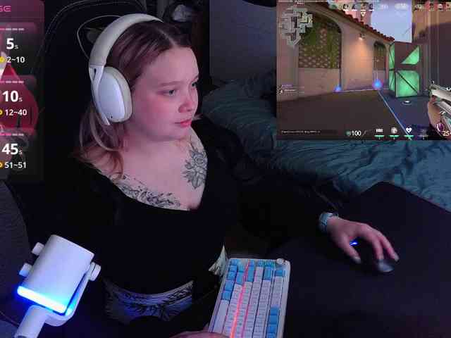 AlinaAdams webcam