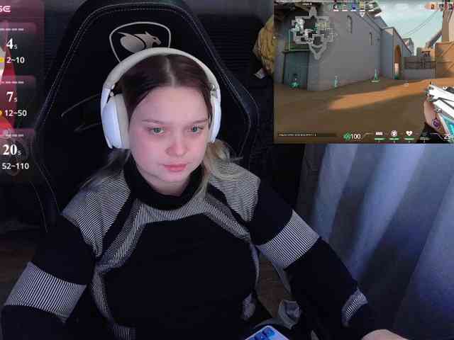 AlinaAdams webcam