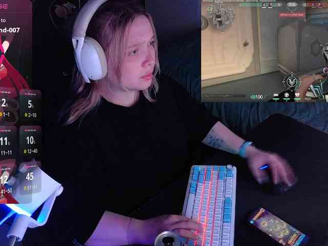 AlinaAdams Live Webcam on BongaCams