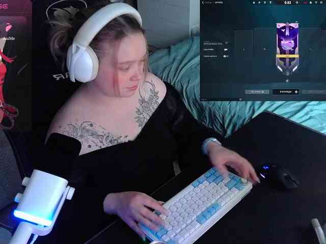 AlinaAdams webcam
