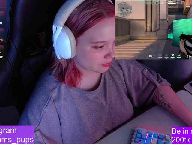 AlinaAdams webcam