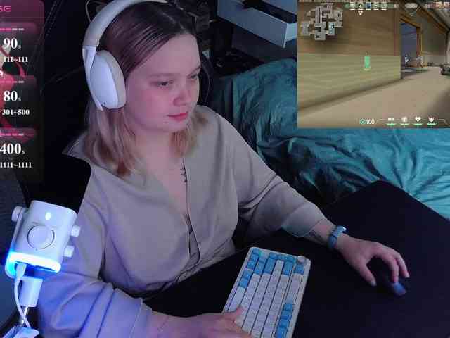 AlinaAdams webcam