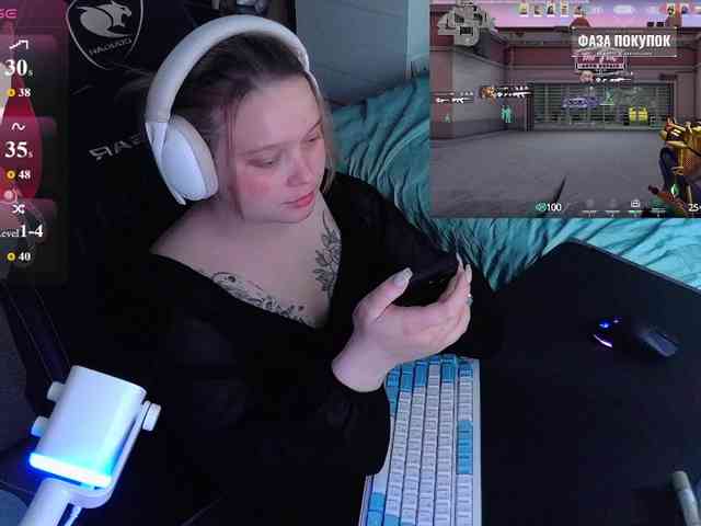 AlinaAdams webcam