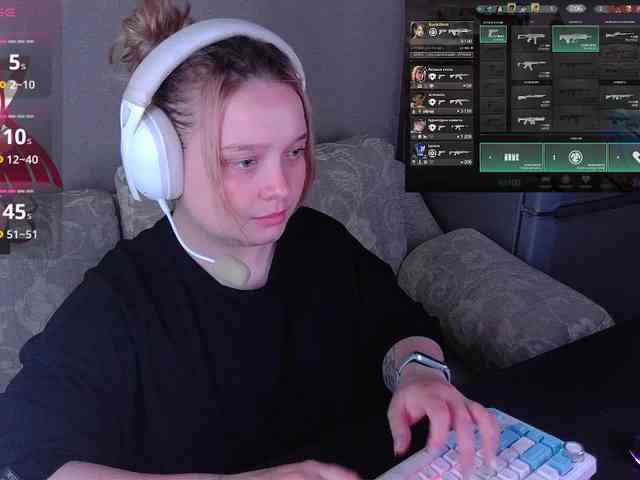 AlinaAdams webcam