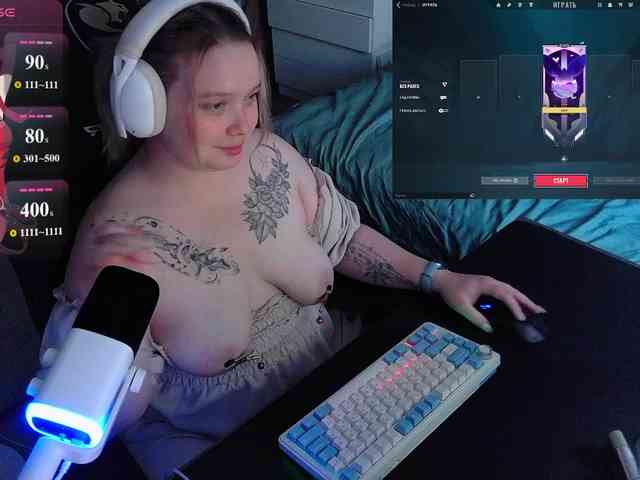 AlinaAdams webcam