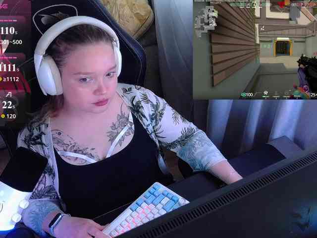 AlinaAdams webcam