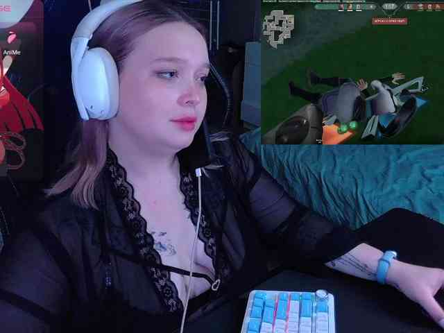 AlinaAdams webcam