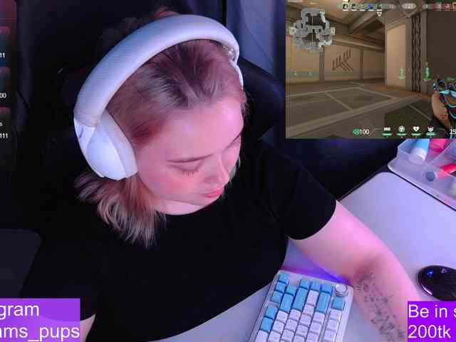 AlinaAdams webcam